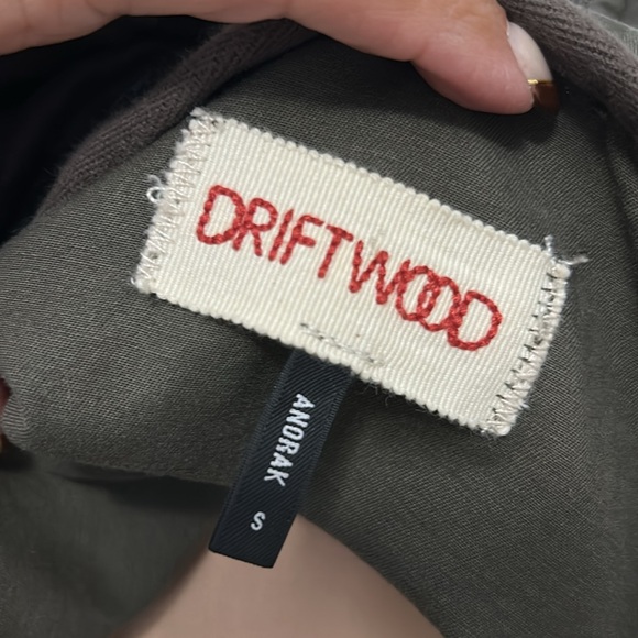 Driftwood Embroidered Camouflage Hooded Anorak - Picture 10 of 11